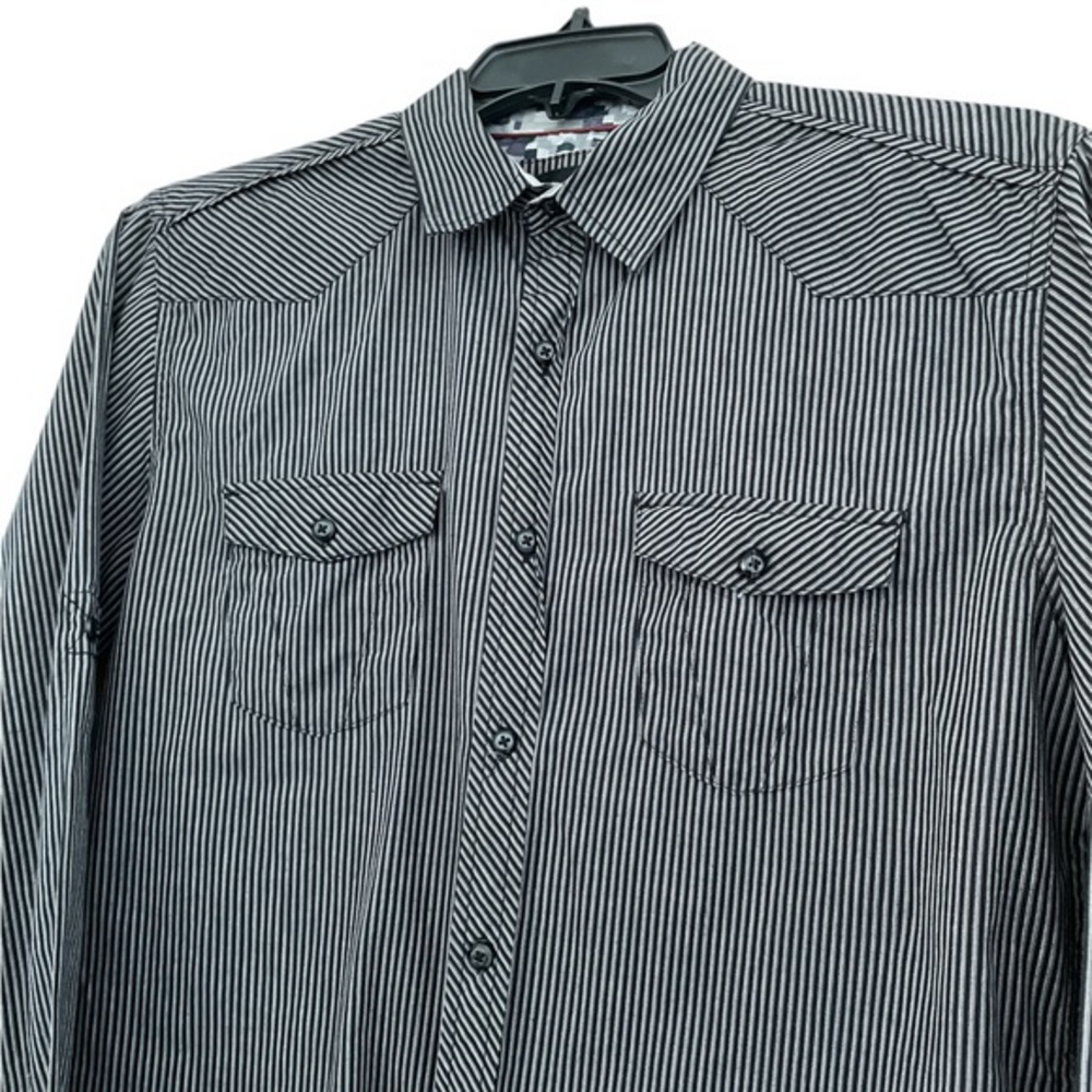 Tranquility‎ Mayhem Mens Striped Casual Button Down Shirt Medium Roll Tab Sleeve